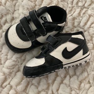 Panda Painted Baby Nike